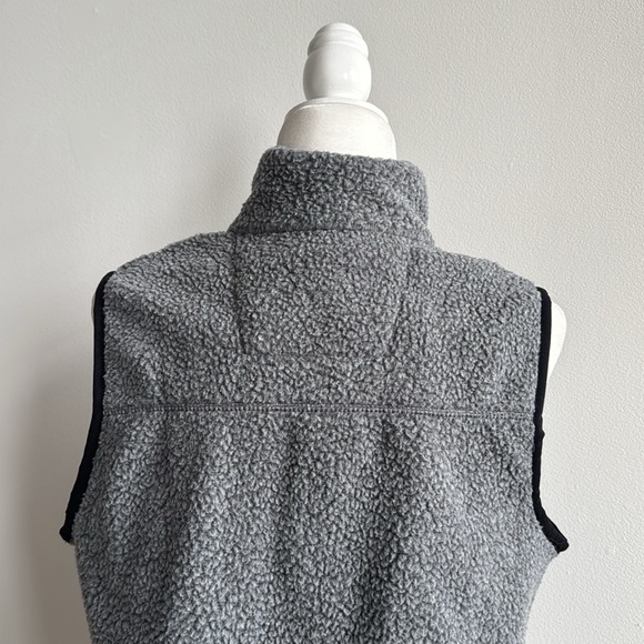 Carhartt Charcoal Fleece Vest - Picture 9 of 11